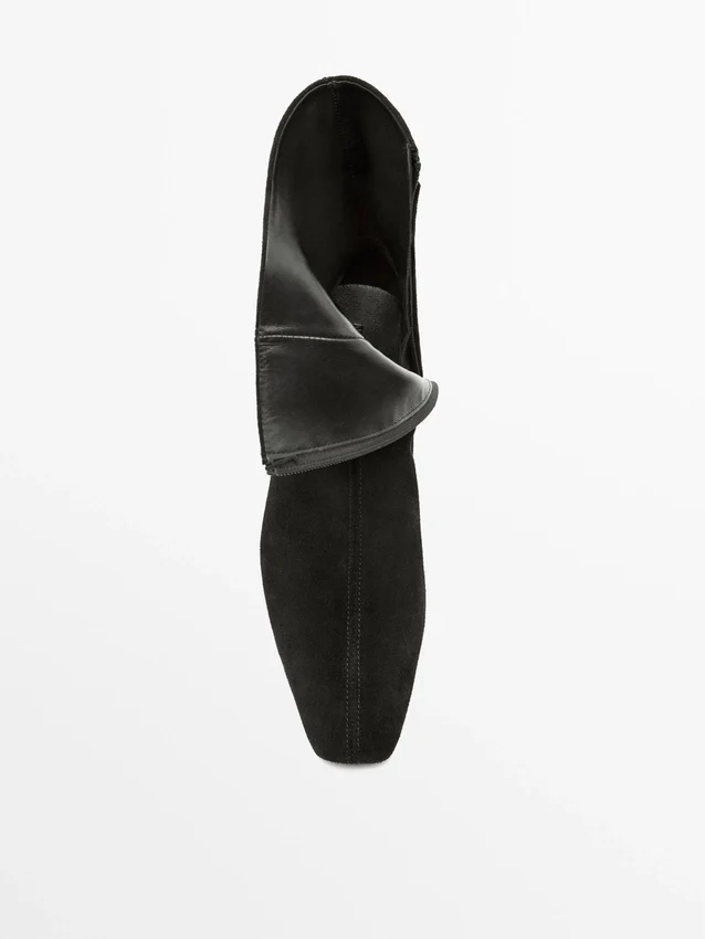 Stiefeletten mit Keilabsatz aus Spaltleder Stiefeletten mit Keilabsatz aus Spaltleder