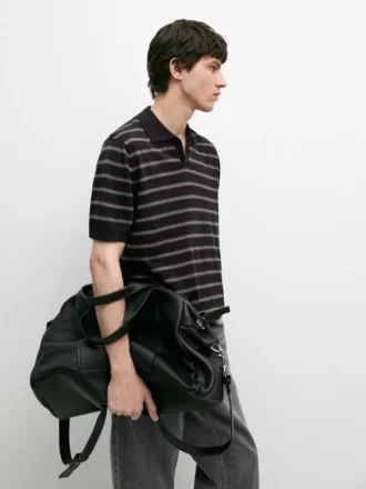 Strick-Poloshirt mit Kontraststreifen Strick-Poloshirt mit Kontraststreifen