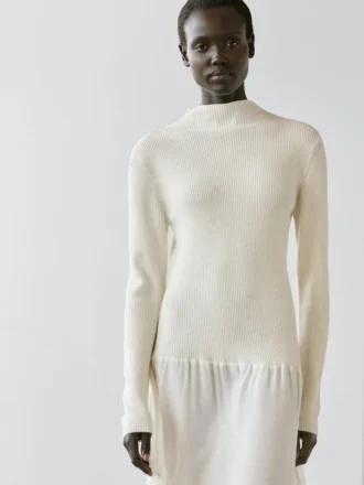 Strickkleid mit passenden Details