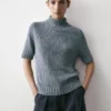 Strickpullover aus Baumwollmischung mit Rollkragen