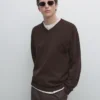 Strickpullover aus Baumwollmischung mit V-Ausschnitt