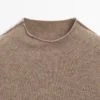 Strickpullover aus Wollmischung mit Rollkragen Strickpullover aus Wollmischung mit Rollkragen