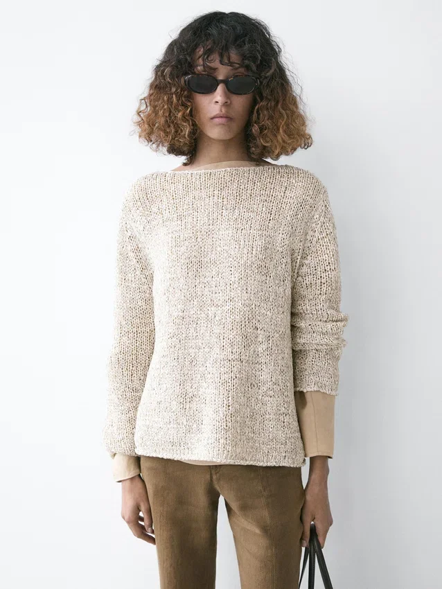 Strickpullover mit U-Boot-Ausschnitt Strickpullover mit U-Boot-Ausschnitt