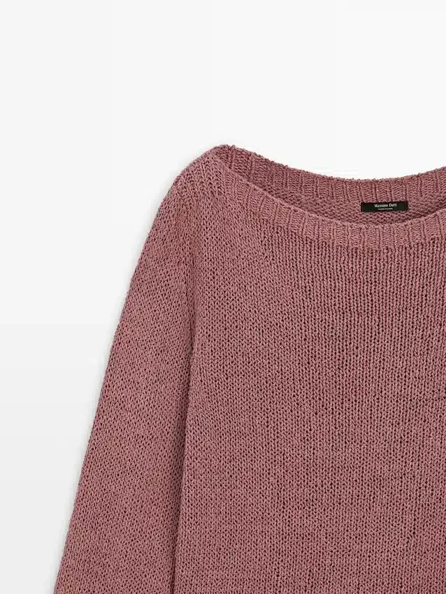 Strickpullover mit U-Boot-Ausschnitt Strickpullover mit U-Boot-Ausschnitt