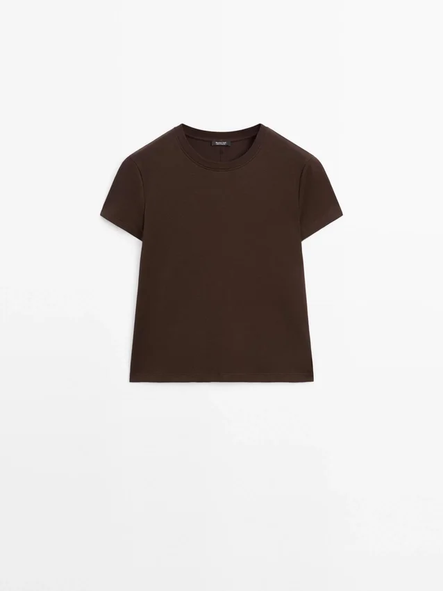 T-Shirt aus 100 % Baumwolle mit Nahtdetail T-Shirt aus 100 % Baumwolle mit Nahtdetail