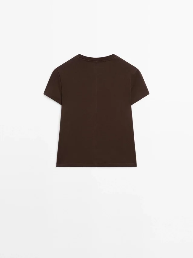 T-Shirt aus 100 % Baumwolle mit Nahtdetail T-Shirt aus 100 % Baumwolle mit Nahtdetail
