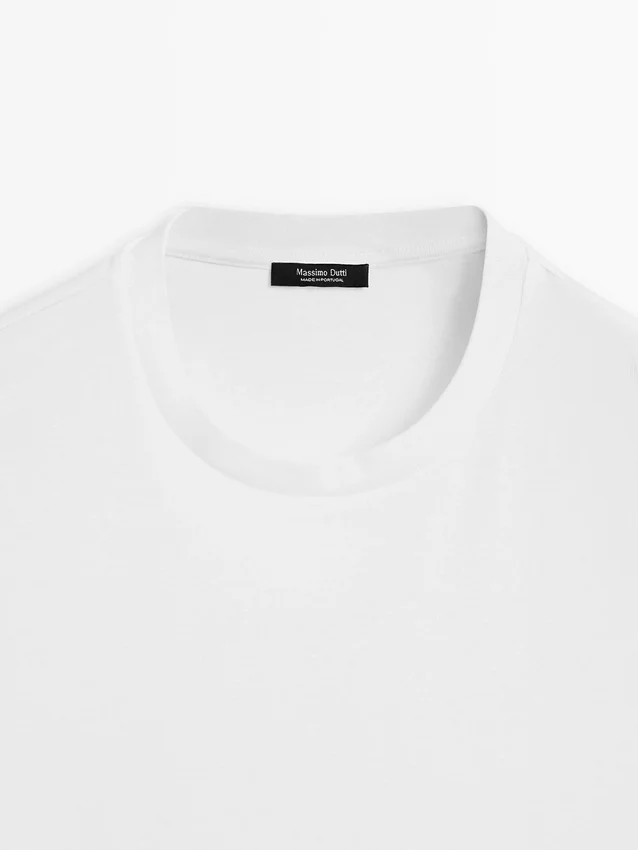 T-Shirts aus 100 % merzerisierter Baumwolle T-Shirts aus 100 % merzerisierter Baumwolle