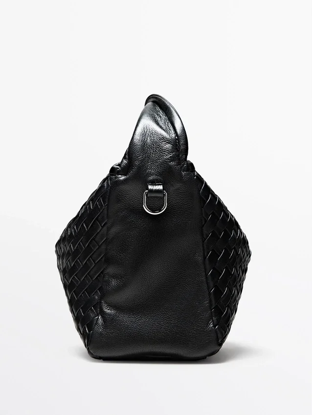 Tasche aus mittelgrober Nappaleder Tasche aus mittelgrober Nappaleder