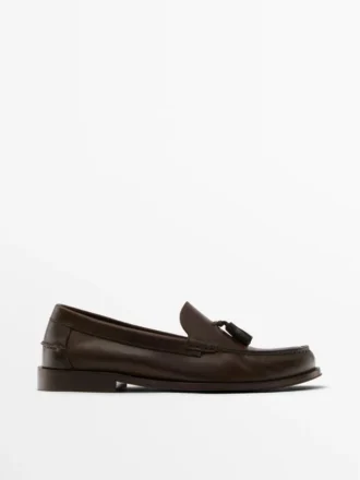 Weiche, geölte Leder-Loafer mit Quasten