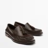 Weiche, geölte Leder-Loafer mit Quasten Weiche, geölte Leder-Loafer mit Quasten