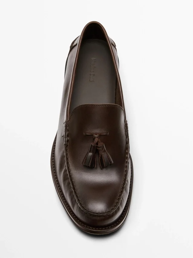 Weiche, geölte Leder-Loafer mit Quasten Weiche, geölte Leder-Loafer mit Quasten