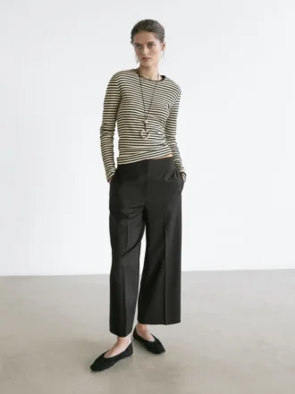 Weit geschnittene, verkürzte Stretch-Woll-Hose