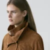 Wildlederjacke mit Knöpfen