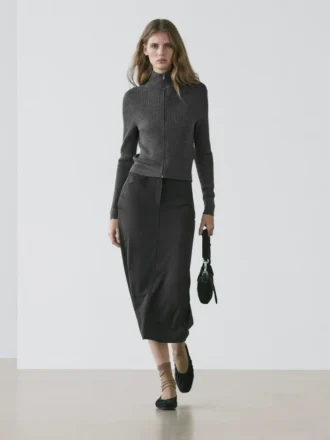 Woll-Cardigan mit Reißverschluss Woll-Cardigan mit Reißverschluss